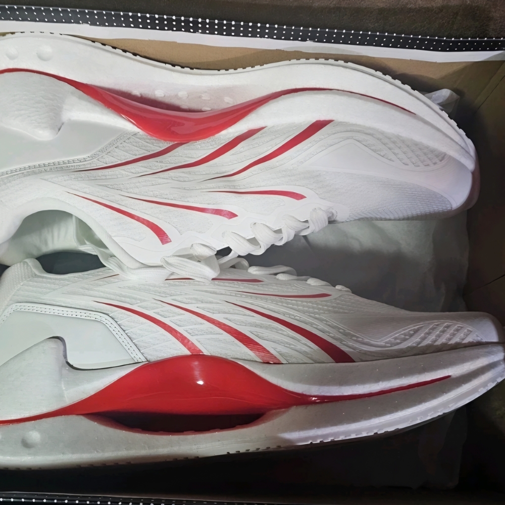 Culture Men's White and Red Sneakers - Picture 4 of 4